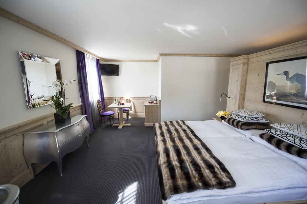 Hotel Weiss Kreuz Malans Cameră foto